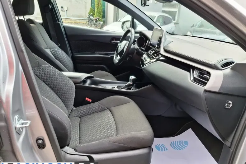 Toyota C-HR din 2023 cu 35.295 km - oferta TOY249736 - foto 12