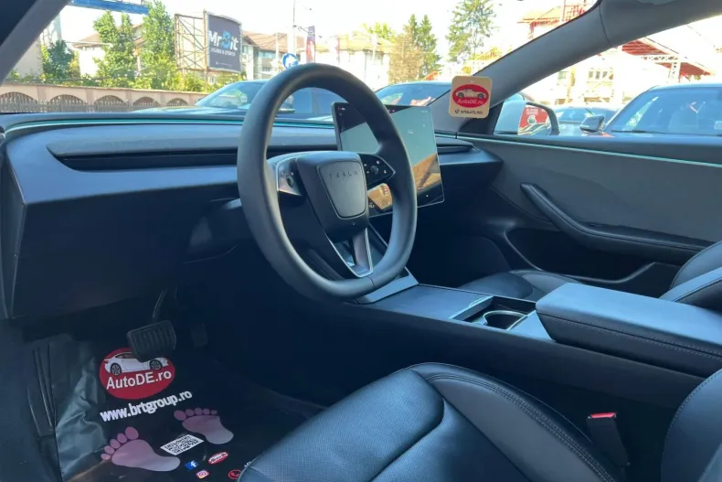 Tesla Model 3 din 2023 cu 108.000 km - oferta TES249741 - foto 7
