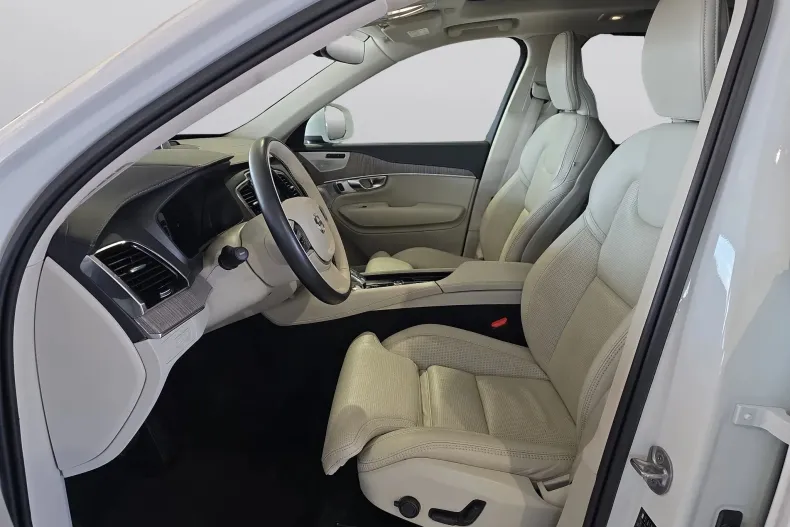 Volvo XC90 din 2022 cu 64.401 km - oferta VOL249743 - foto 14
