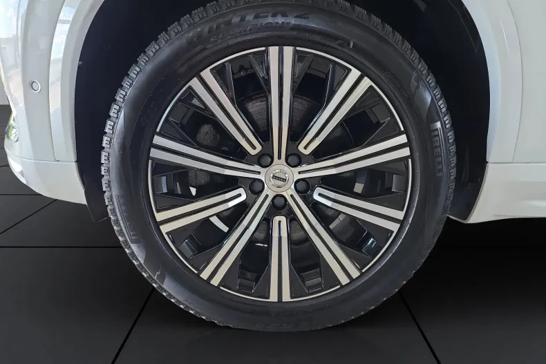 Volvo XC90 din 2022 cu 64.401 km - oferta VOL249743 - foto 19