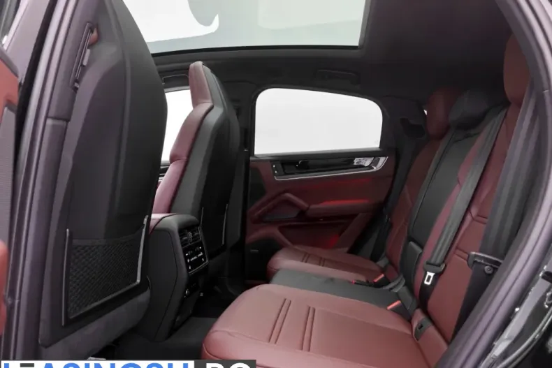 Porsche Cayenne din 2025 cu 5.800 km - oferta POR249751 - foto 11