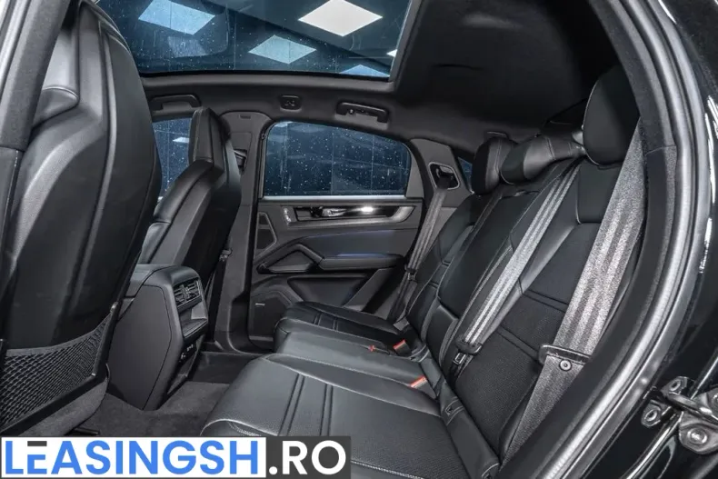 Porsche Cayenne din 2026 cu 13 km - oferta POR249754 - foto 12