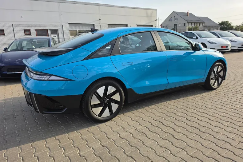 Hyundai IONIQ 6 din 2023 cu 42.000 km - oferta HYU249755 - foto 3