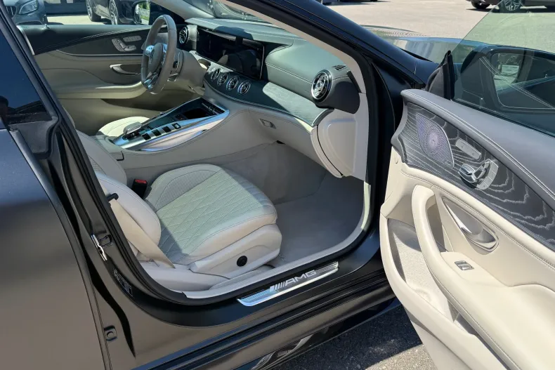 Mercedes-Benz AMG GT (Clasa GT) din 2021 cu 64.715 km - oferta MER249760 - foto 11