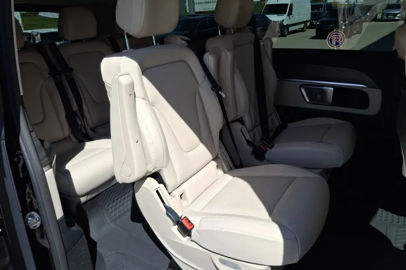 Mercedes-Benz V din 2025 cu 1.500 km - oferta MER249770 - foto 9
