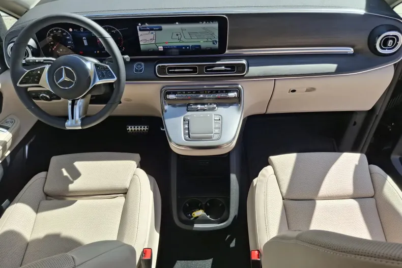 Mercedes-Benz V din 2025 cu 1.500 km - oferta MER249770 - foto 12