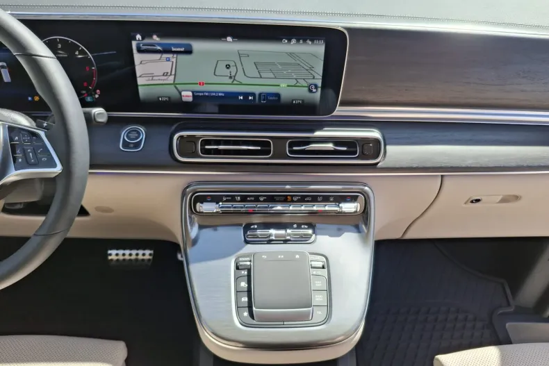 Mercedes-Benz V din 2025 cu 1.500 km - oferta MER249770 - foto 13