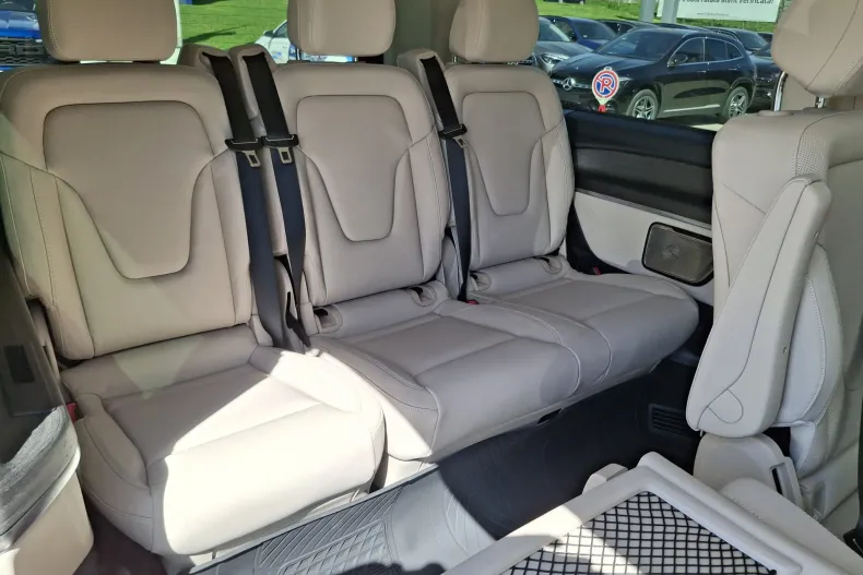 Mercedes-Benz V din 2025 cu 1.500 km - oferta MER249770 - foto 14