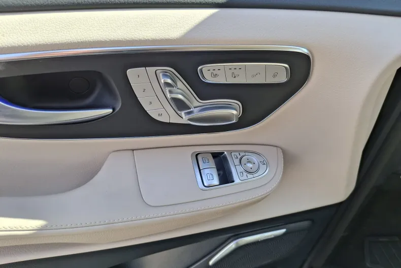 Mercedes-Benz V din 2025 cu 1.500 km - oferta MER249770 - foto 16