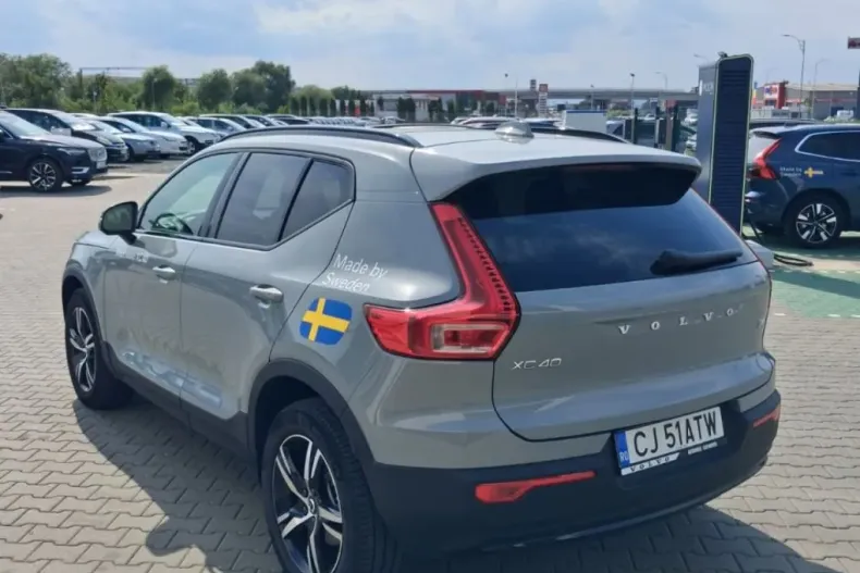 Volvo XC40 din 2026 cu 1 km - oferta VOL249774 - foto 5