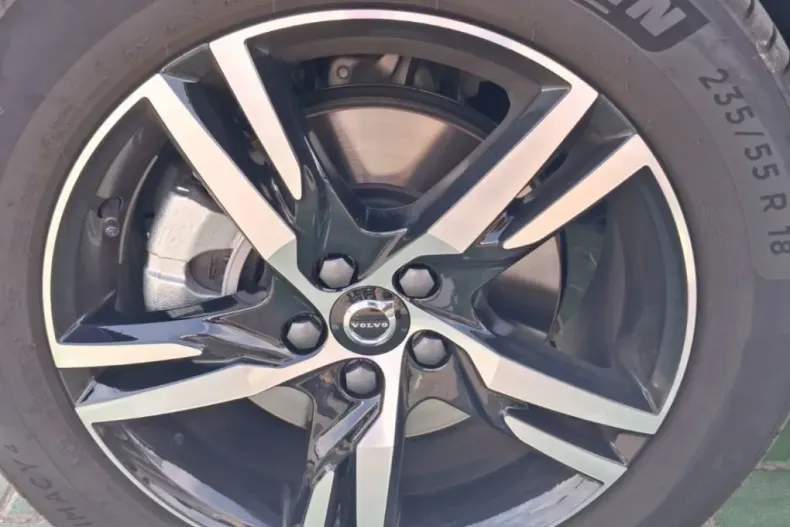 Volvo XC40 din 2026 cu 1 km - oferta VOL249774 - foto 16