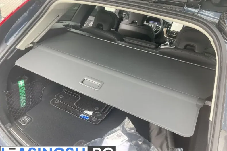 Volvo XC60 din 2026 cu 2.800 km - oferta VOL249775 - foto 23