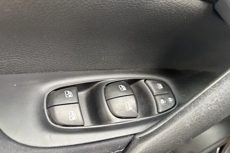 Nissan Qashqai din 2021 cu 75.600 km - oferta NIS249777 - foto 25