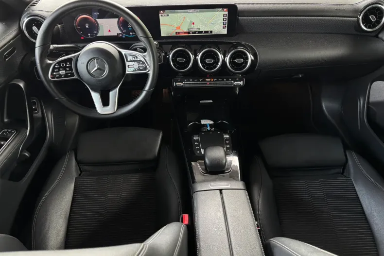 Mercedes-Benz CLA 250 (Clasa CLA) din 2021 cu 146.900 km - oferta MER249784 - foto 4