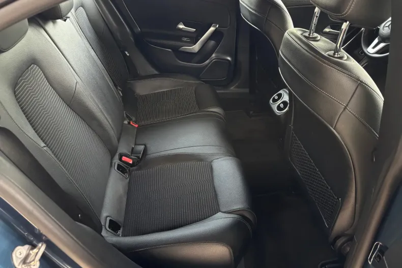 Mercedes-Benz CLA 250 (Clasa CLA) din 2021 cu 146.900 km - oferta MER249784 - foto 26