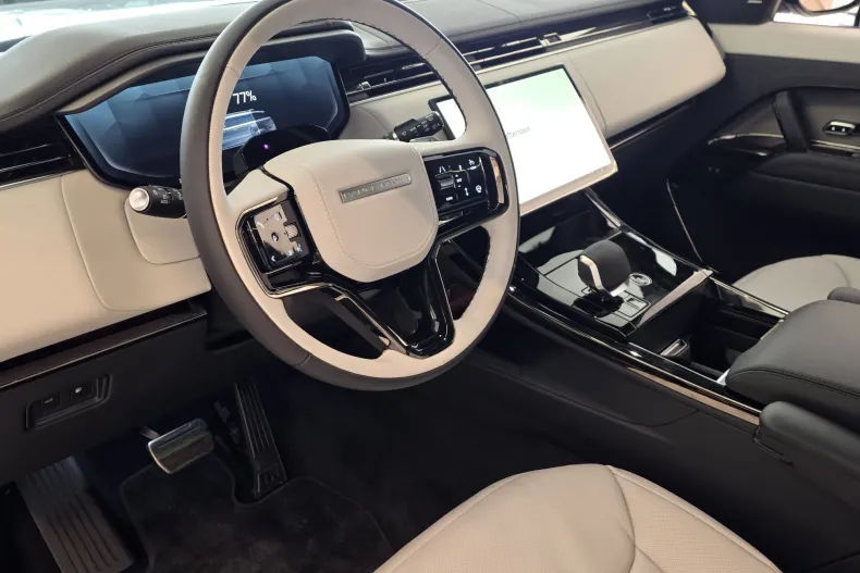 Land Rover Range Rover Sport din 2026 cu 40 km - oferta LAN249789 - foto 7
