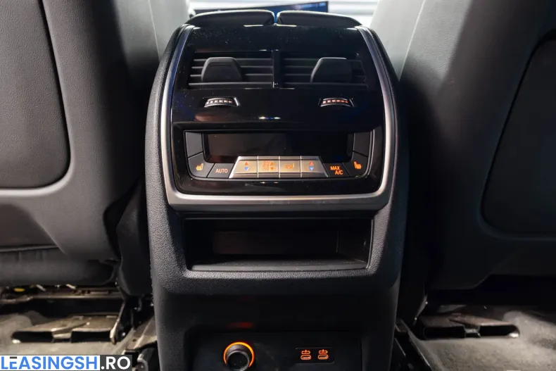BMW XM (Seria X) din 2022 cu 55.000 km - oferta BMW249792 - foto 32