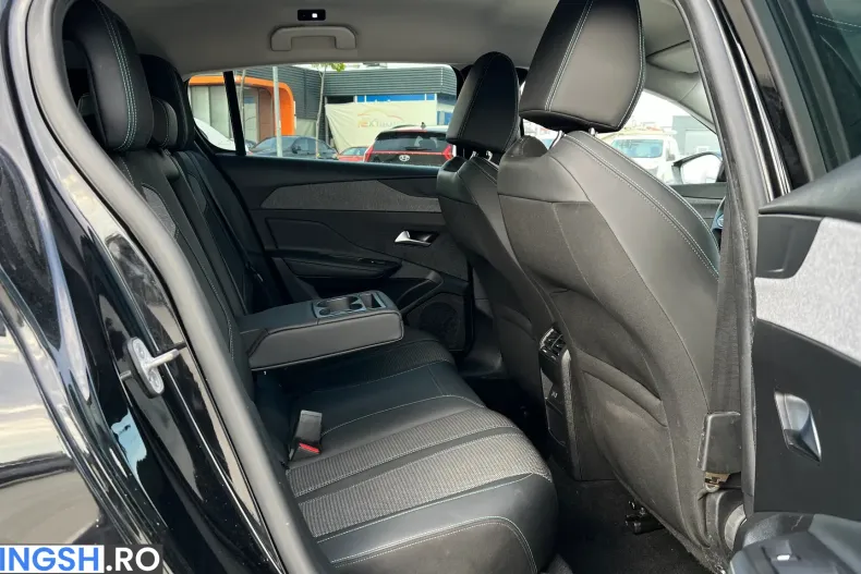 Peugeot 308 din 2023 cu 123.000 km - oferta PEU249797 - foto 11