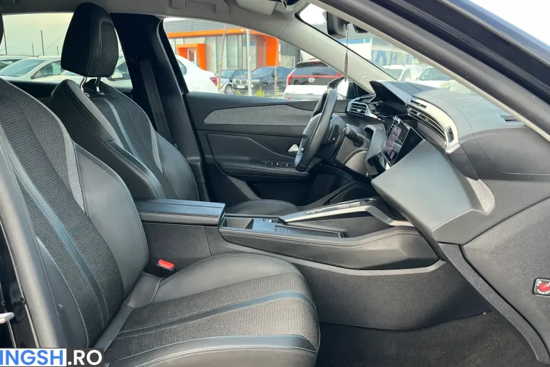 Peugeot 308 din 2023 cu 123.000 km - oferta PEU249797 - foto 12