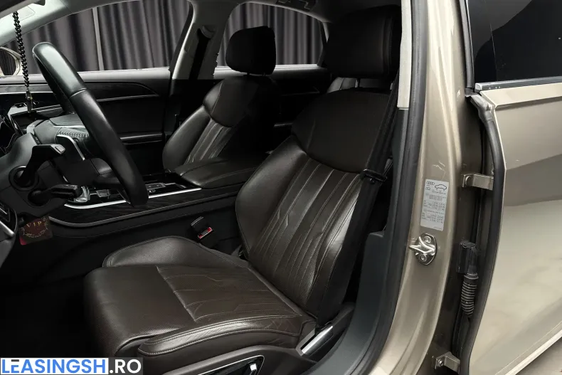 Audi A8 din 2020 cu 145.000 km - oferta AUD249800 - foto 2
