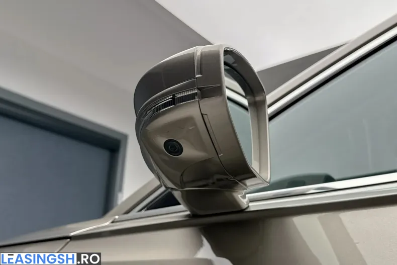 Audi A8 din 2020 cu 145.000 km - oferta AUD249800 - foto 8