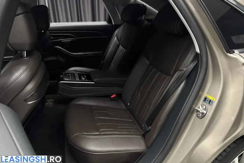 Audi A8 din 2020 cu 145.000 km - oferta AUD249800 - foto 30