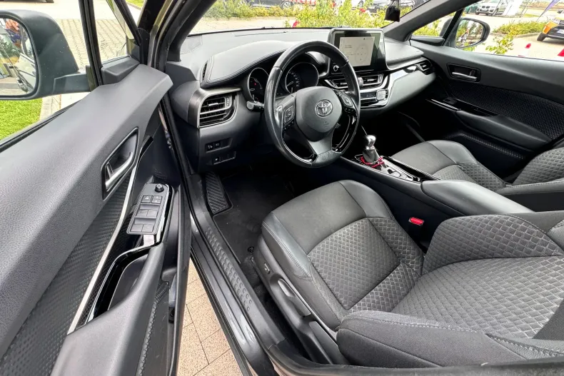 Toyota C-HR din 2022 cu 86.479 km - oferta TOY249808 - foto 23