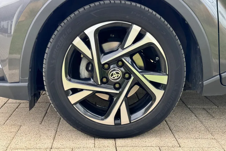 Toyota C-HR din 2022 cu 86.479 km - oferta TOY249808 - foto 29