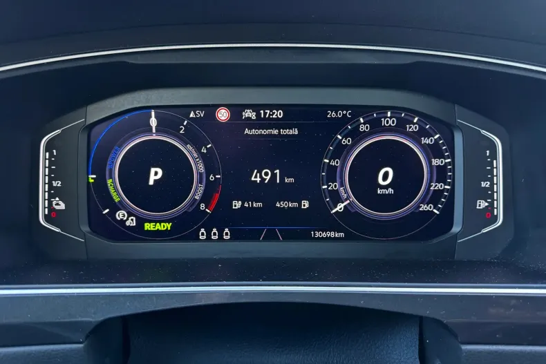 Volkswagen Tiguan din 2022 cu 130.698 km - oferta VOL249810 - foto 10