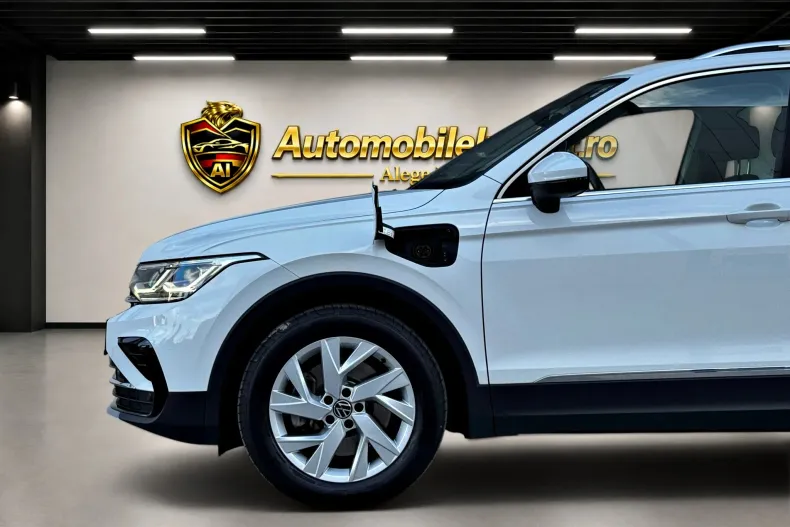 Volkswagen Tiguan din 2022 cu 130.698 km - oferta VOL249810 - foto 21