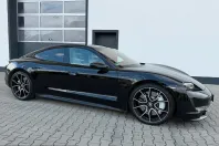 Porsche Taycan din 2023 cu 17.586 km - oferta POR249811 - foto 7