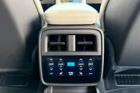 Porsche Taycan din 2023 cu 17.586 km - oferta POR249811 - foto 23