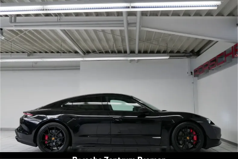 Porsche Taycan din 2022 cu 15.400 km - oferta POR249812 - foto 6