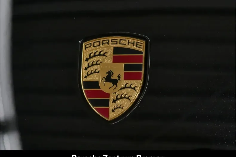 Porsche Taycan din 2022 cu 15.400 km - oferta POR249812 - foto 40