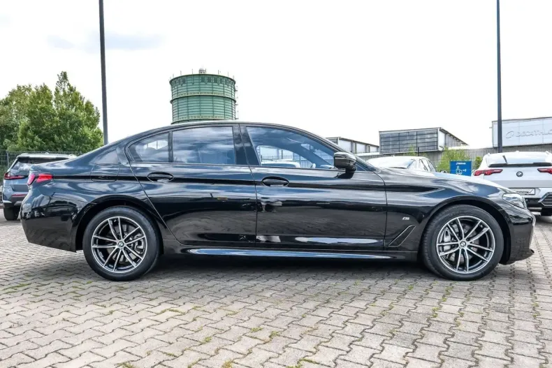BMW 540 (Seria 5) din 2023 cu 44.612 km - oferta BMW249813 - foto 10