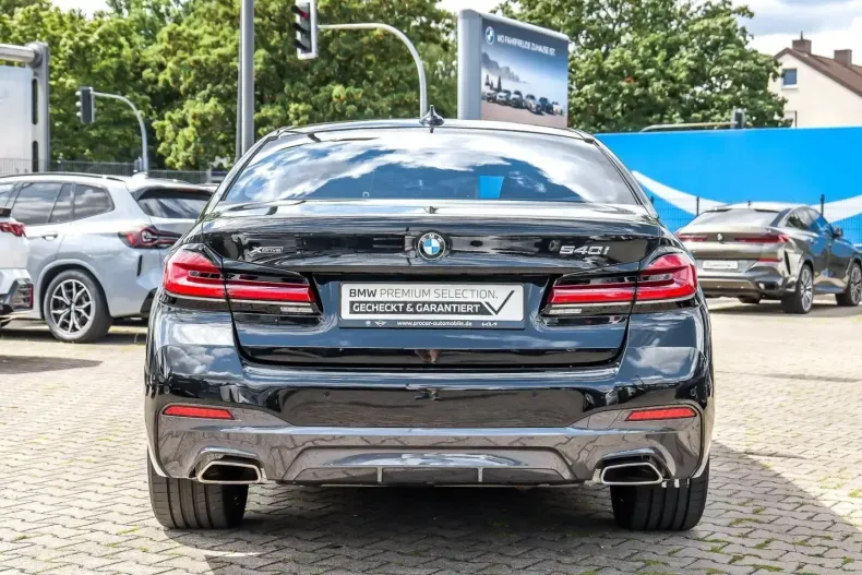 BMW 540 (Seria 5) din 2023 cu 44.612 km - oferta BMW249813 - foto 11