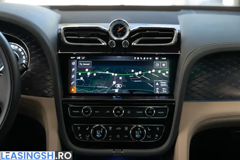 Bentley Bentayga din 2025 cu 12.451 km - oferta BEN249818 - foto 18