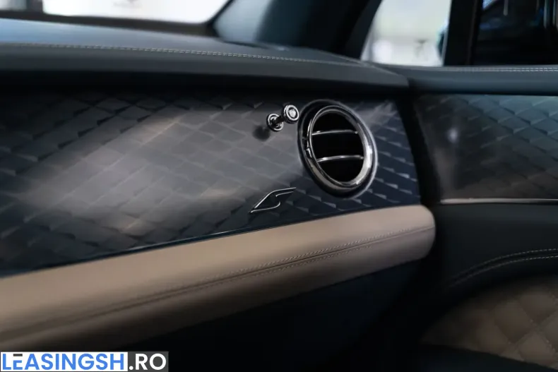 Bentley Bentayga din 2025 cu 12.451 km - oferta BEN249818 - foto 19