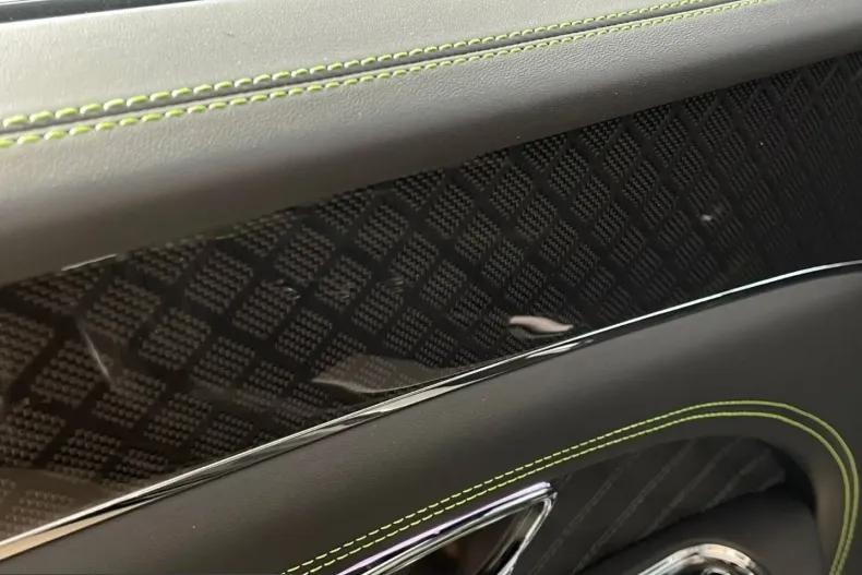 Bentley Bentayga din 2025 cu 9.500 km - oferta BEN249819 - foto 10