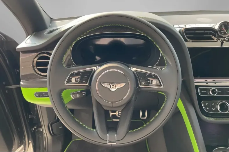 Bentley Bentayga din 2025 cu 9.500 km - oferta BEN249819 - foto 14