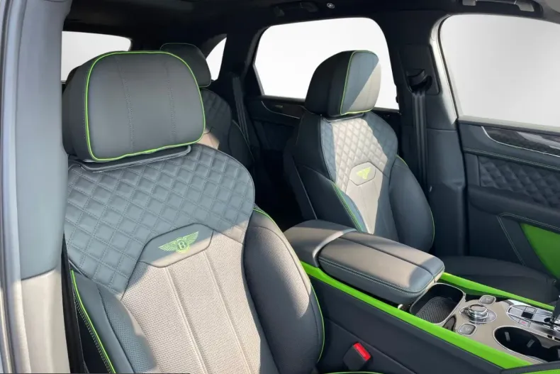 Bentley Bentayga din 2025 cu 9.500 km - oferta BEN249819 - foto 22
