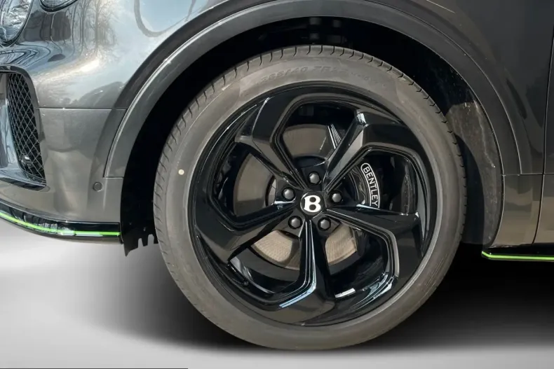Bentley Bentayga din 2025 cu 9.500 km - oferta BEN249819 - foto 24