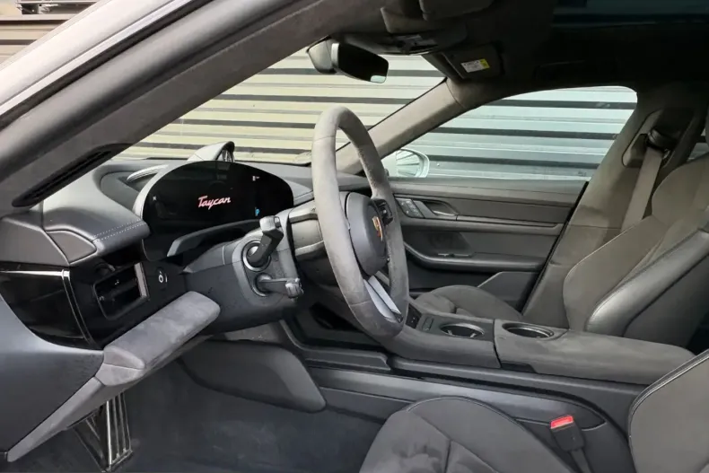 Porsche Taycan din 2023 cu 60.700 km - oferta POR249820 - foto 16