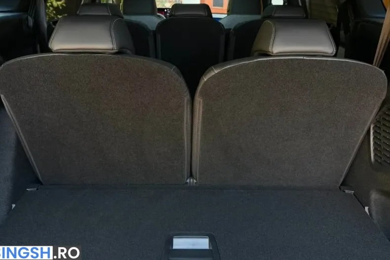 Peugeot 5008 din 2026 cu 51 km - oferta PEU249832 - foto 12