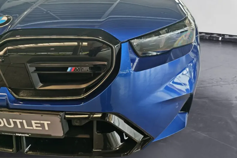 BMW M5 (Seria 5) din 2025 cu 25.674 km - oferta BMW249836 - foto 8