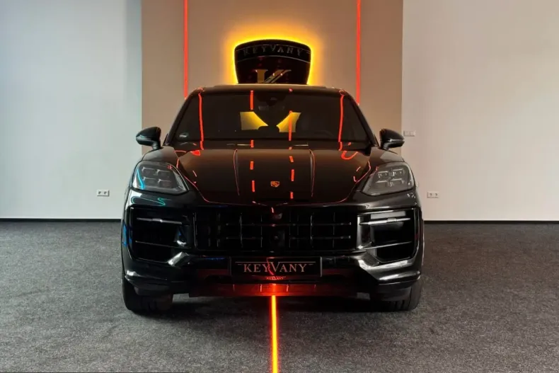 Porsche Cayenne din 2023 cu 58.590 km - oferta POR249837 - foto 2