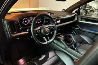 Porsche Cayenne din 2023 cu 58.590 km - oferta POR249837 - foto 9