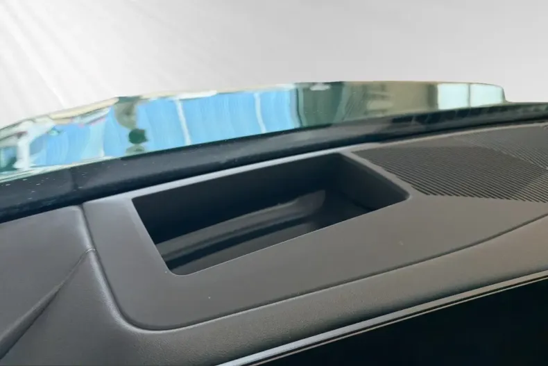 BMW M5 (Seria 5) din 2025 cu 19.990 km - oferta BMW249838 - foto 15