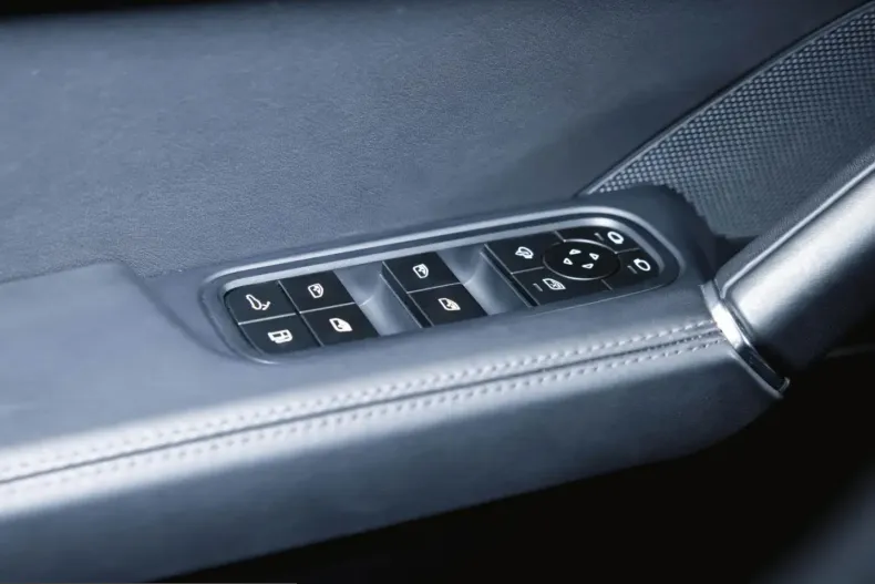 Porsche Cayenne din 2023 cu 40.900 km - oferta POR249849 - foto 22