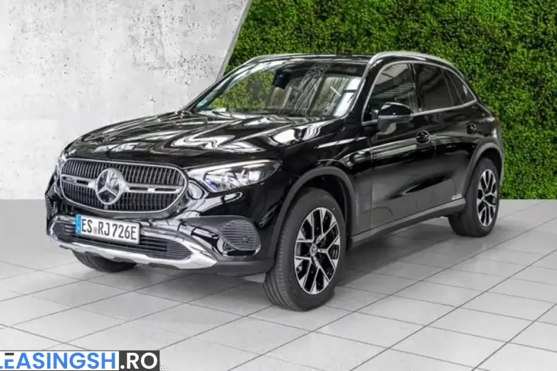 Mercedes-Benz GLC 300 300e 4Matic AvantGarde din 2025 cu 7.500 km - oferta MER249863 - foto 1